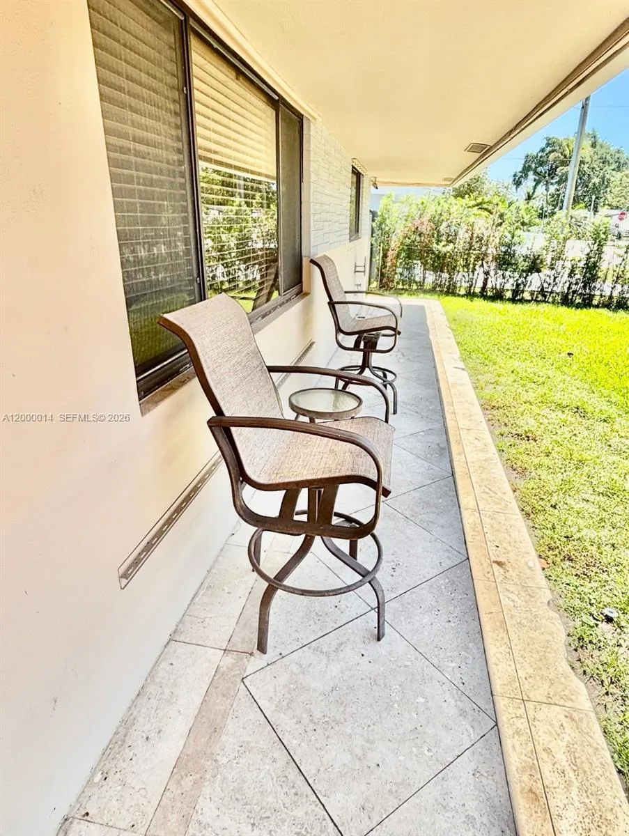 8771 NW 15th Ct, Pembroke Pines, FL 33024 photo 4