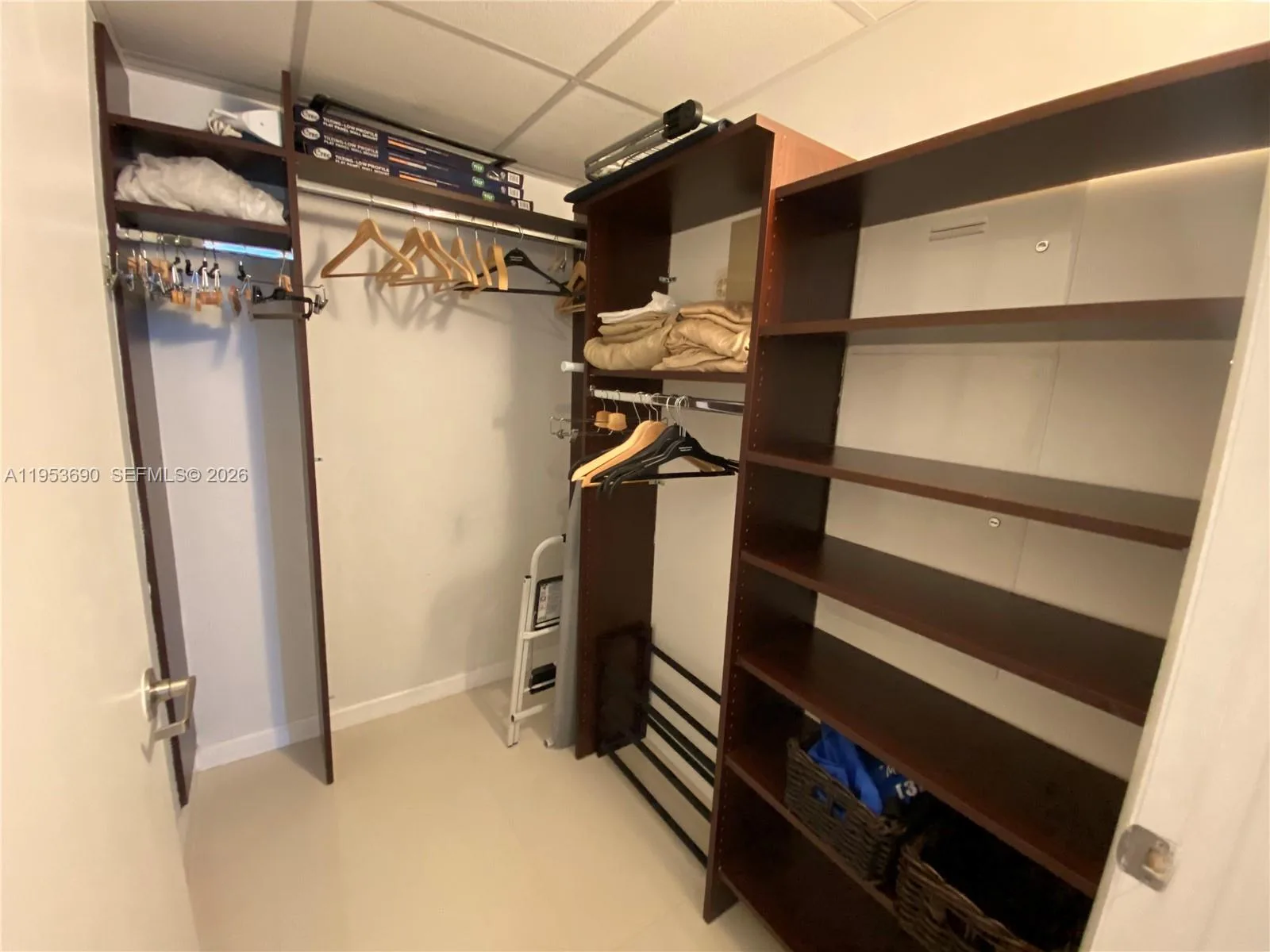 465 Brickell Ave # 3004, Miami, FL 33131 photo 12