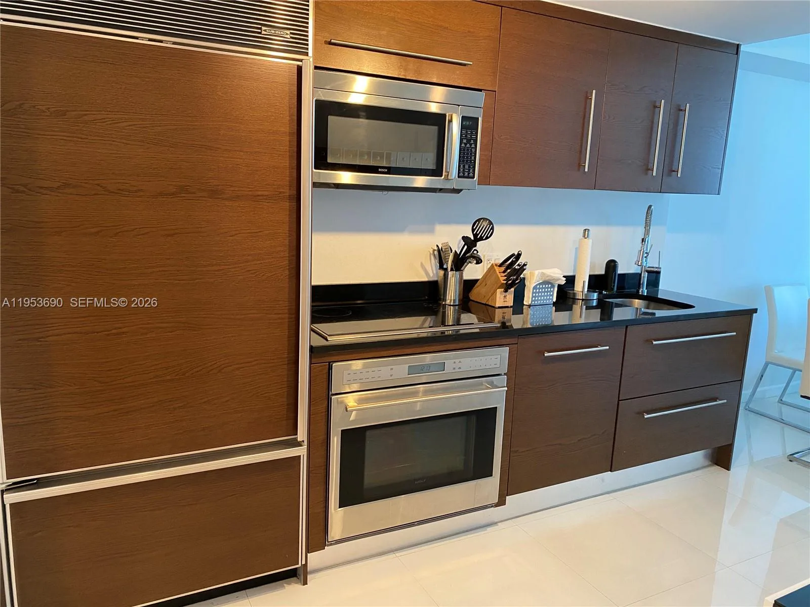 465 Brickell Ave # 3004, Miami, FL 33131 photo 8