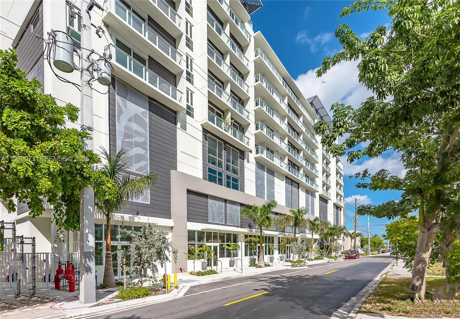 321 NE 26th St # 805, Miami, FL 33137 photo 2