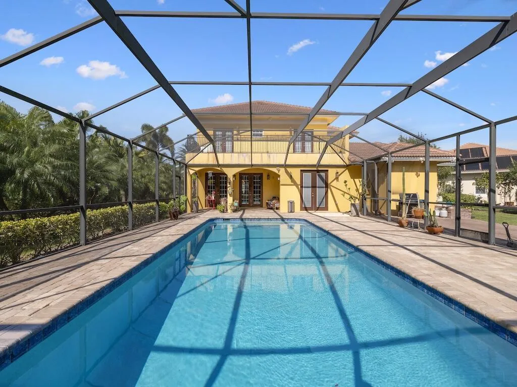 6140 55th Avenue, Vero Beach, FL 32967 photo 3