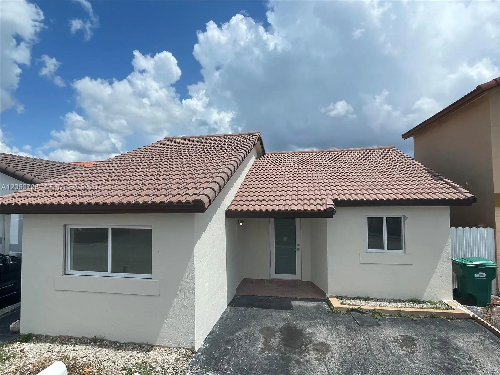 11507 SW 6th St, Sweetwater, FL 33174