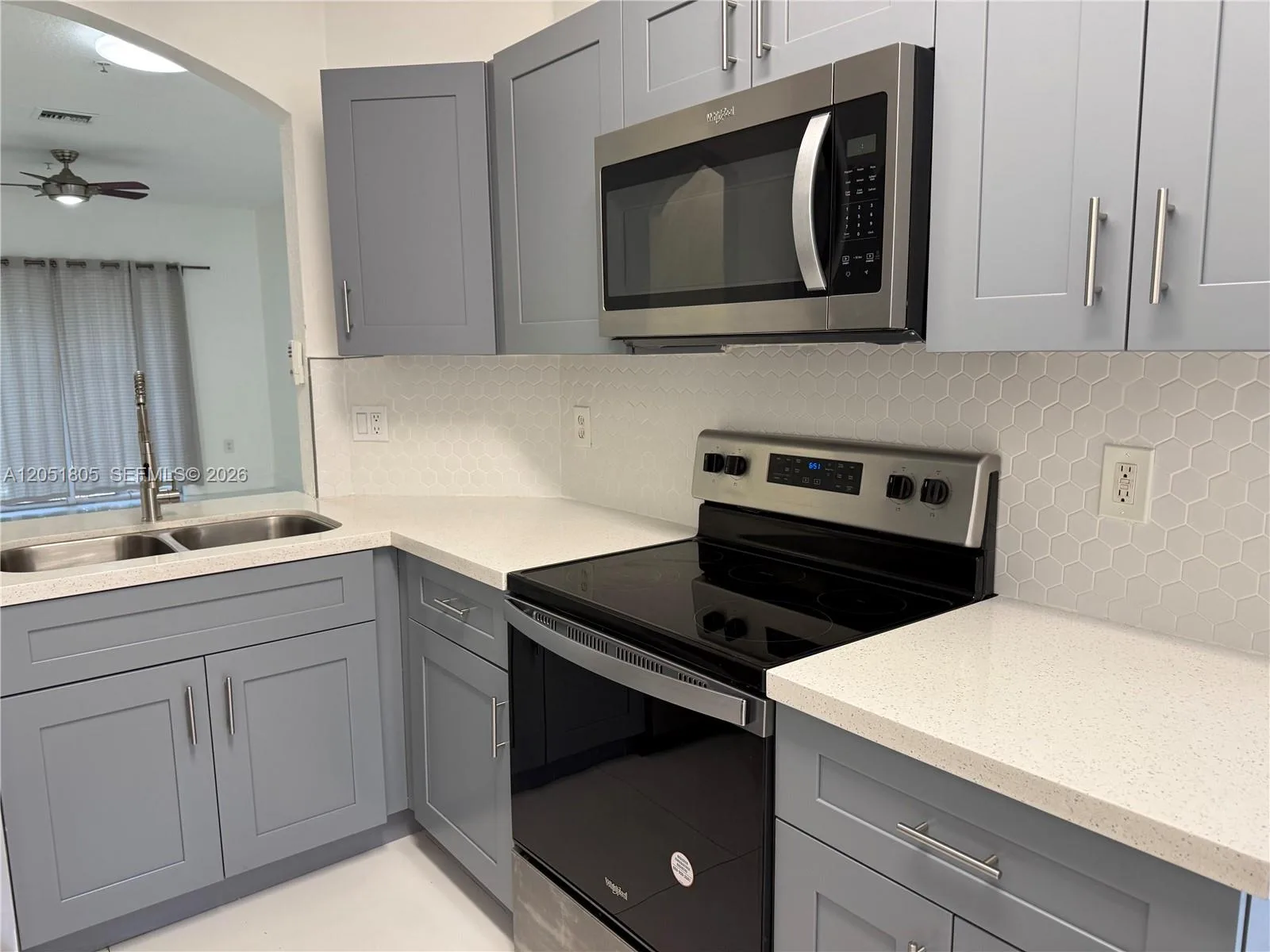 5670 NW 116th Ave # 104, Doral, FL 33178 photo 4