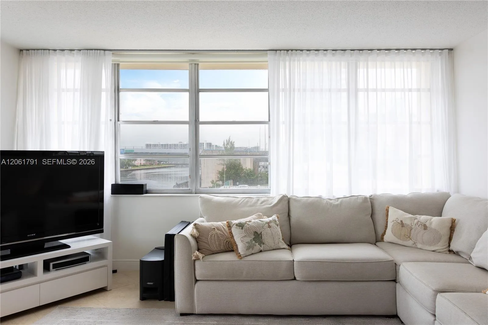 1817 S Ocean Dr # 320, Hallandale Beach, FL 33009 photo 6