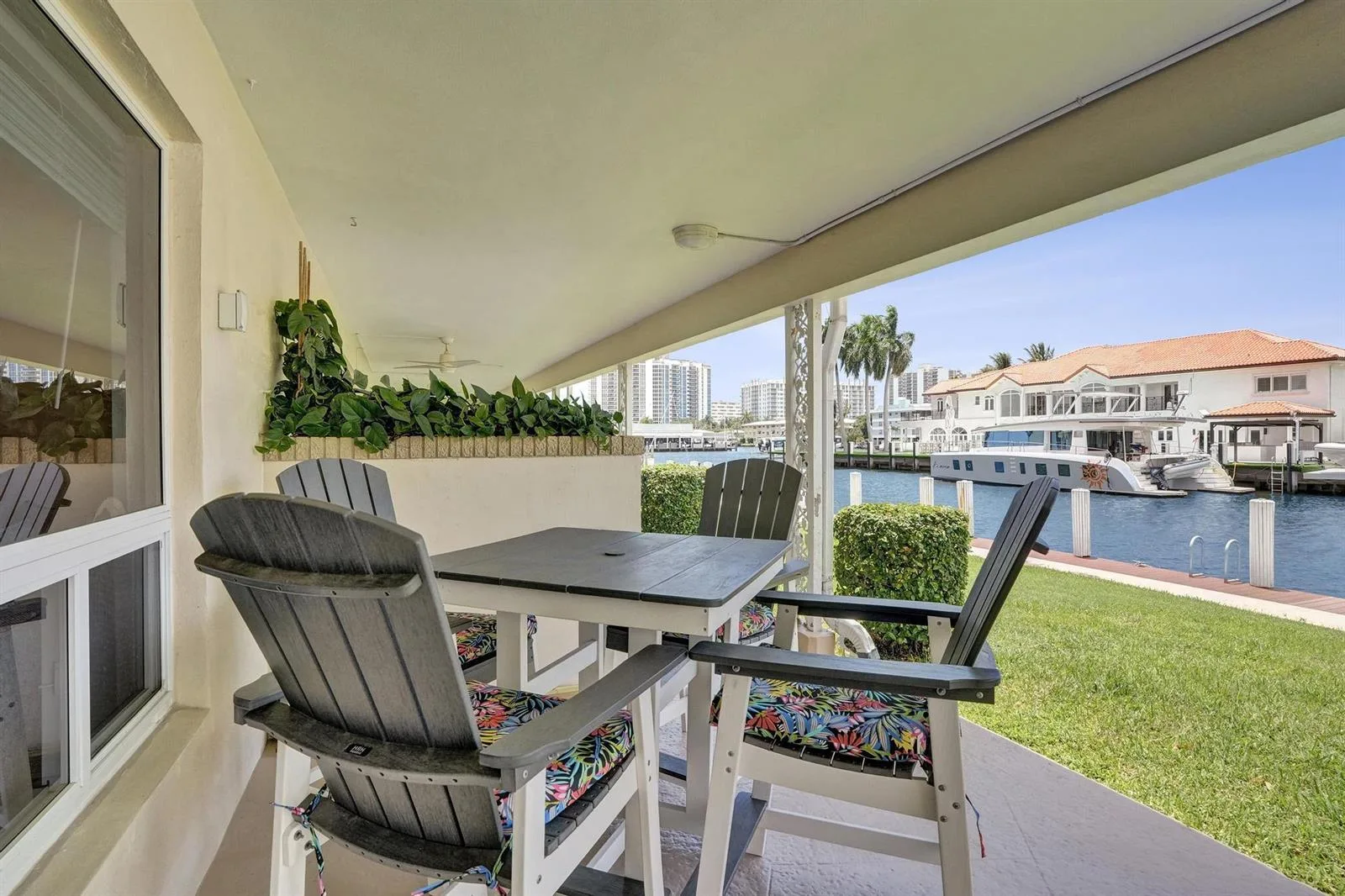 2866 NE 30th Street # 4, Fort Lauderdale, FL 33306 photo 3