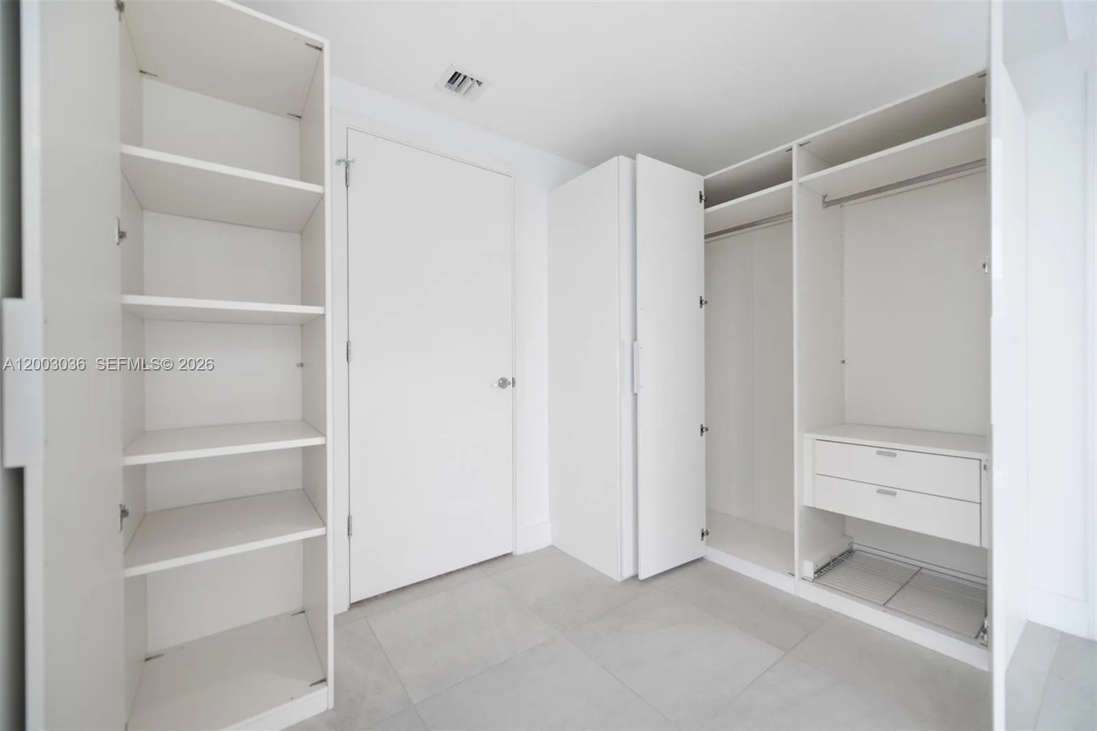 1010 Brickell Ave # 2911, Miami, FL 33131 photo 8