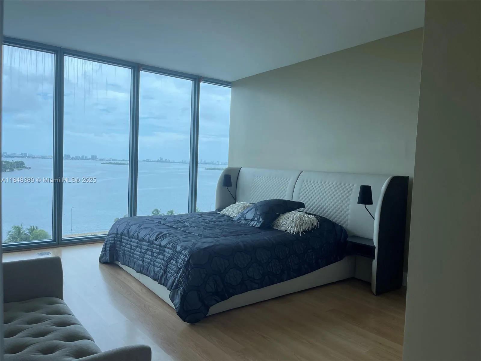 601 NE 36th St # 1009, Miami, FL 33137 photo 10