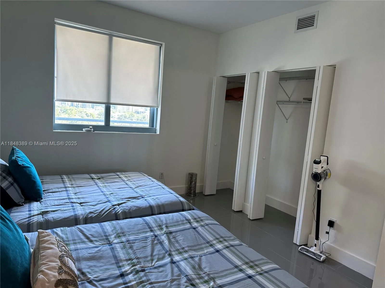 601 NE 36th St # 1009, Miami, FL 33137 photo 13