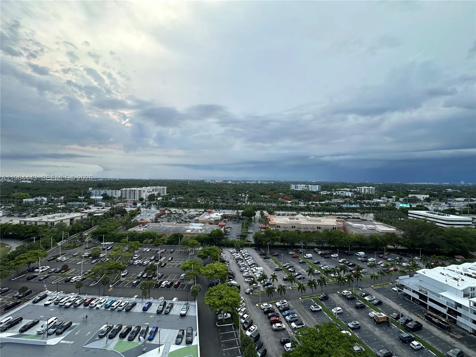 18051 Biscayne Blvd # PH05, Aventura, FL 33160 photo 4