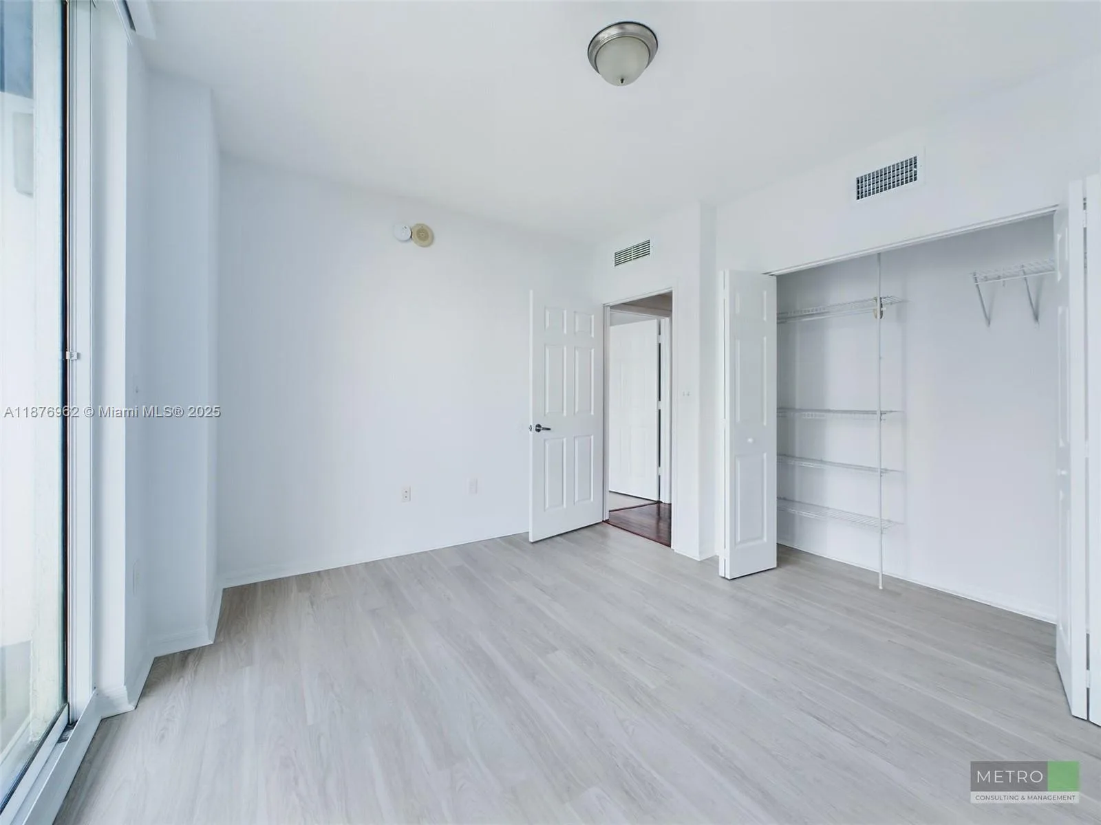 275 NE 18th St # 2007, Miami, FL 33132 photo 5