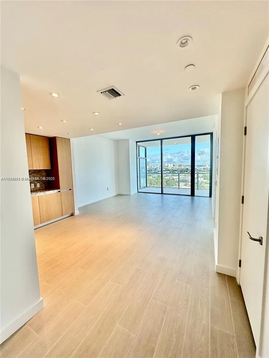 500 ALTON RD # 1708, Miami Beach, FL 33139 photo 9