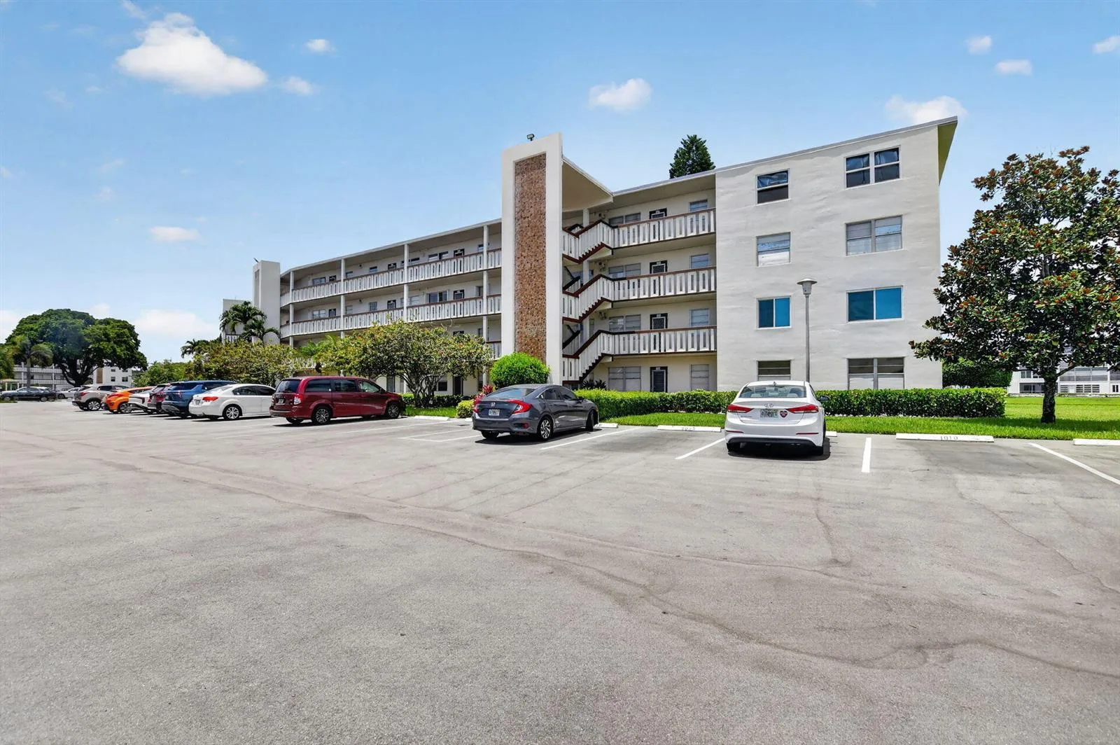 4022 Hythe B, Boca Raton, FL 33434 photo 4