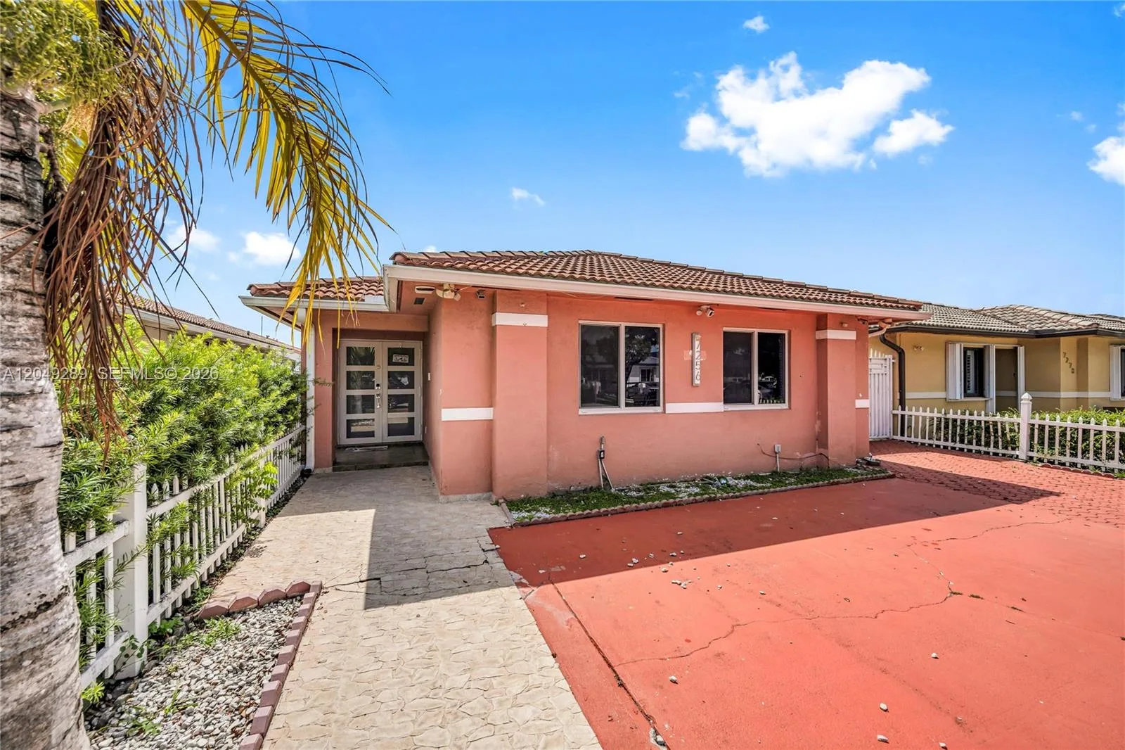 7256 W 34th Ln, Hialeah, FL 33018