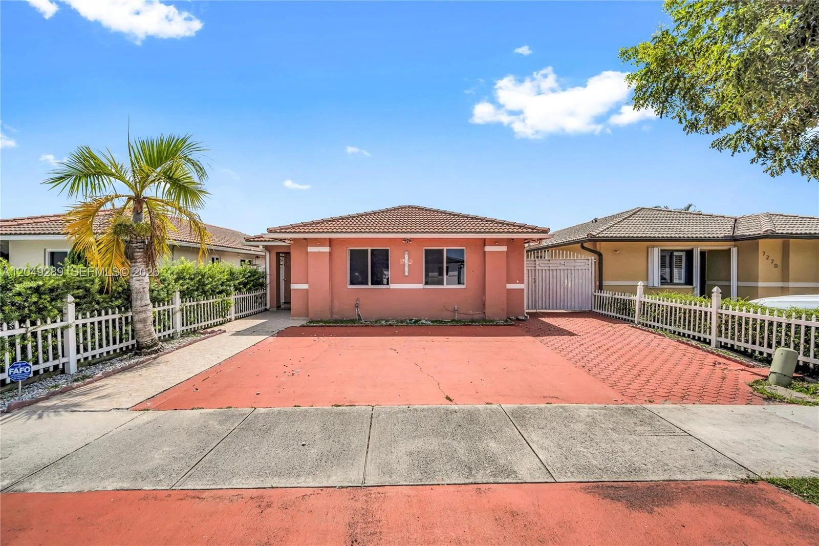 7256 W 34th Ln, Hialeah, FL 33018 photo 3