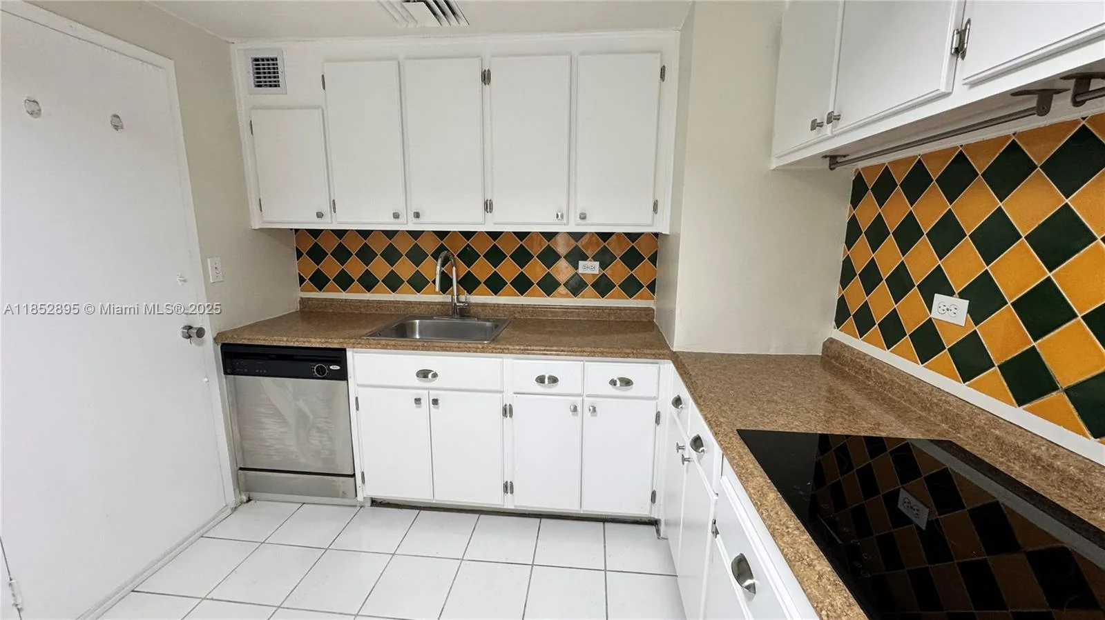 2451 Brickell Ave # 18U, Miami, FL 33129 photo 6