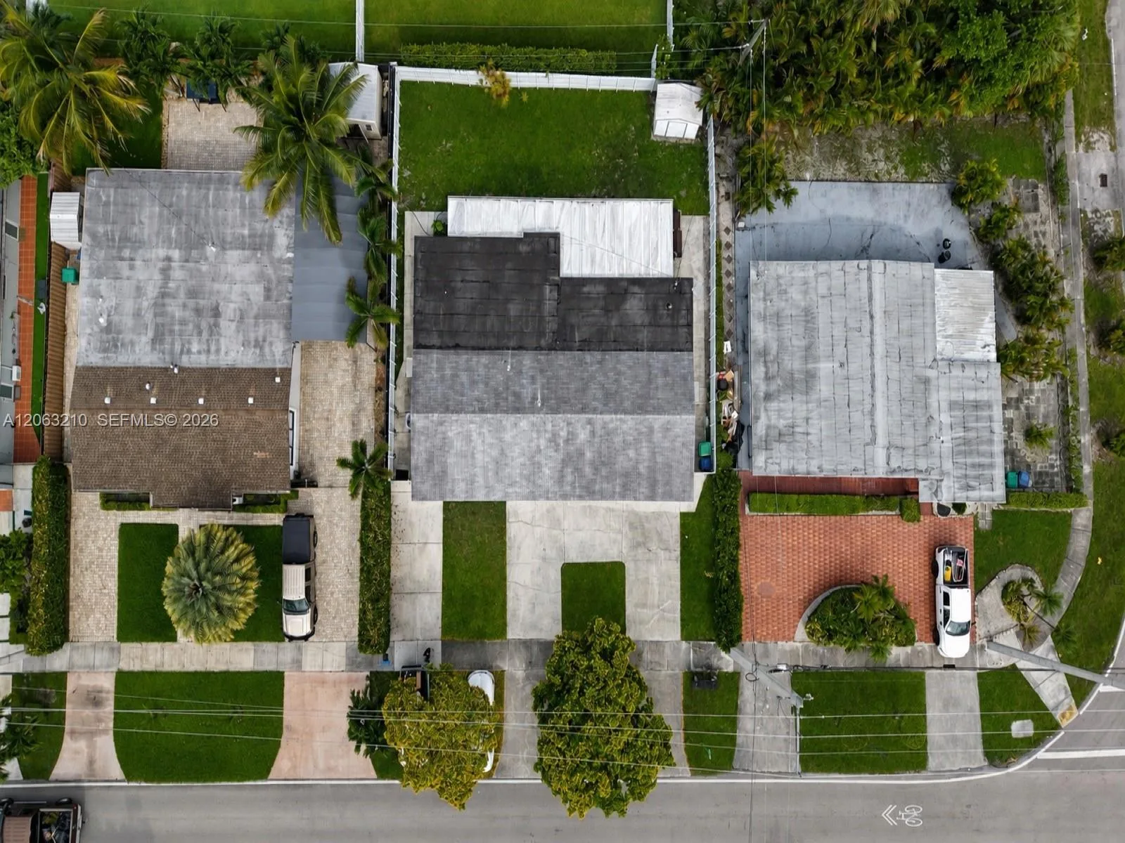 18150 NW 82nd Ave, Hialeah, FL 33015 photo 4
