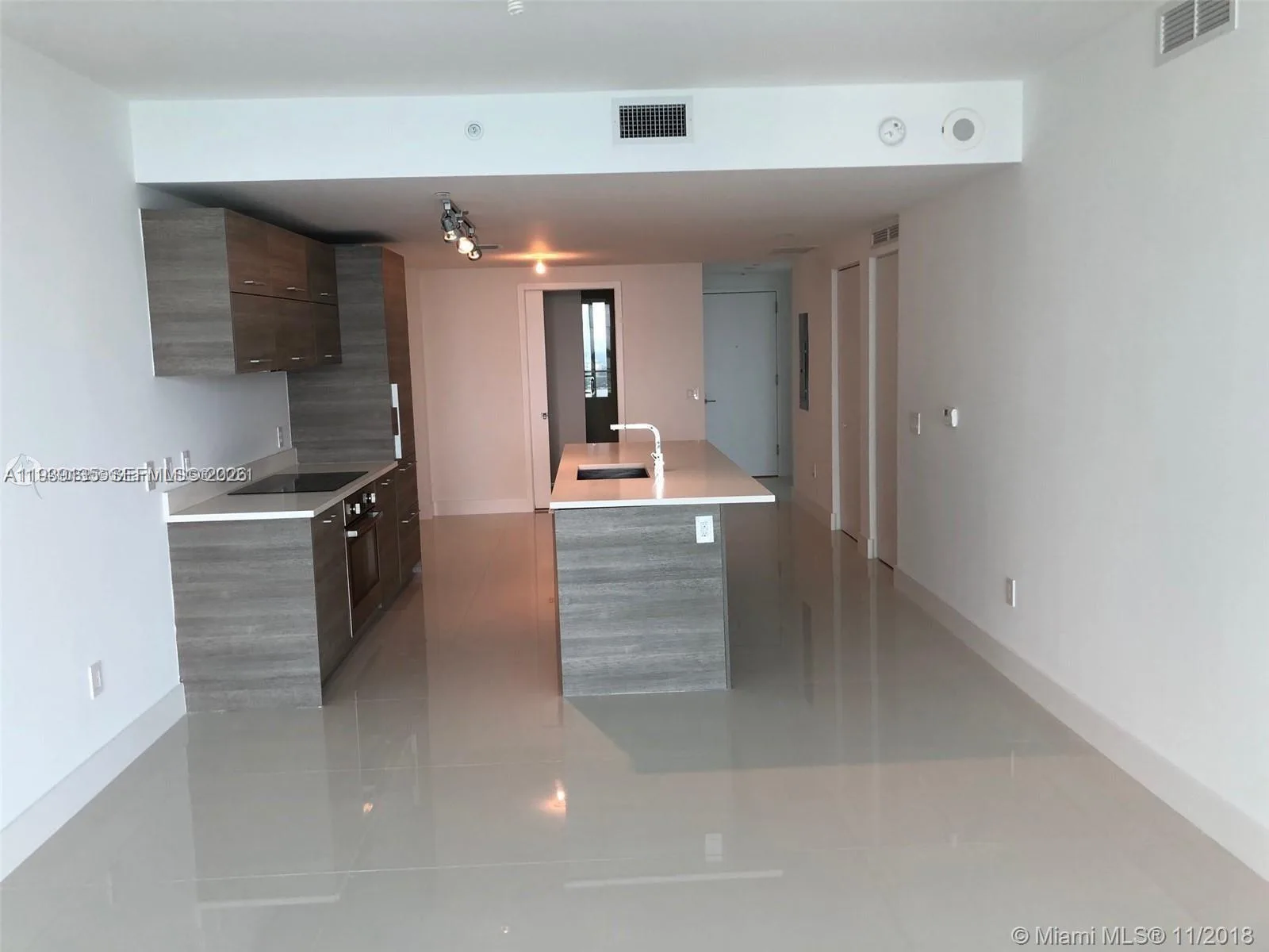 650 NE 32nd St # 3503, Miami, FL 33137