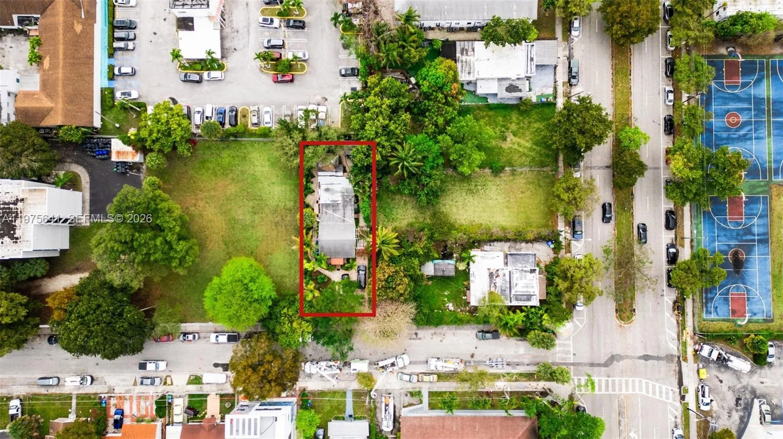 410 NW 31st St, Miami, FL 33127 photo 2