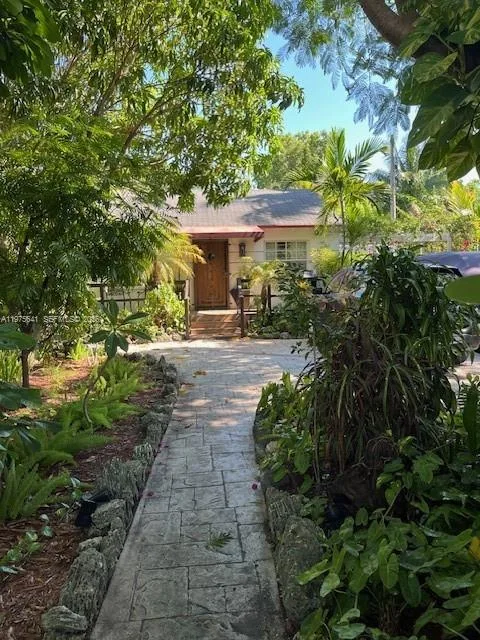 410 NW 31st St, Miami, FL 33127 photo 4
