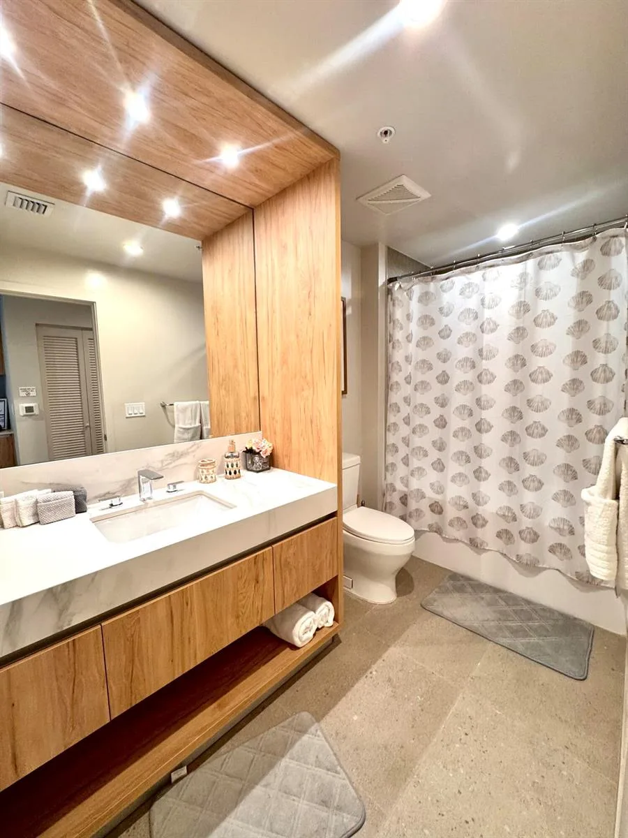 11 NE 6th Street # 2606, Miami, FL 33132 photo 10