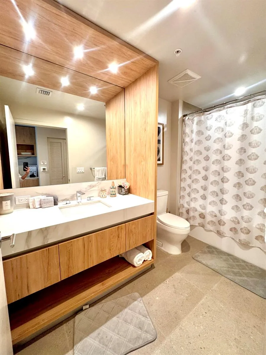 11 NE 6th Street # 2606, Miami, FL 33132 photo 8