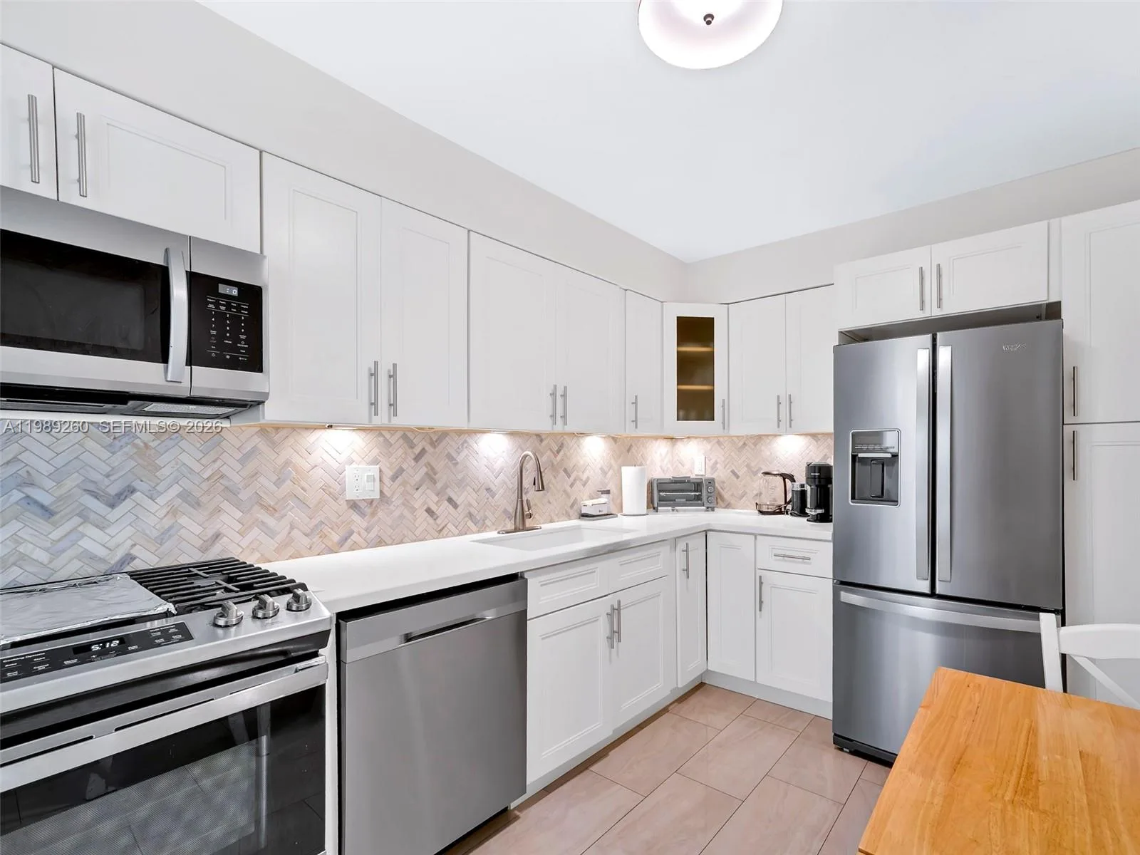3140 S Ocean Dr # 612, Hallandale Beach, FL 33009