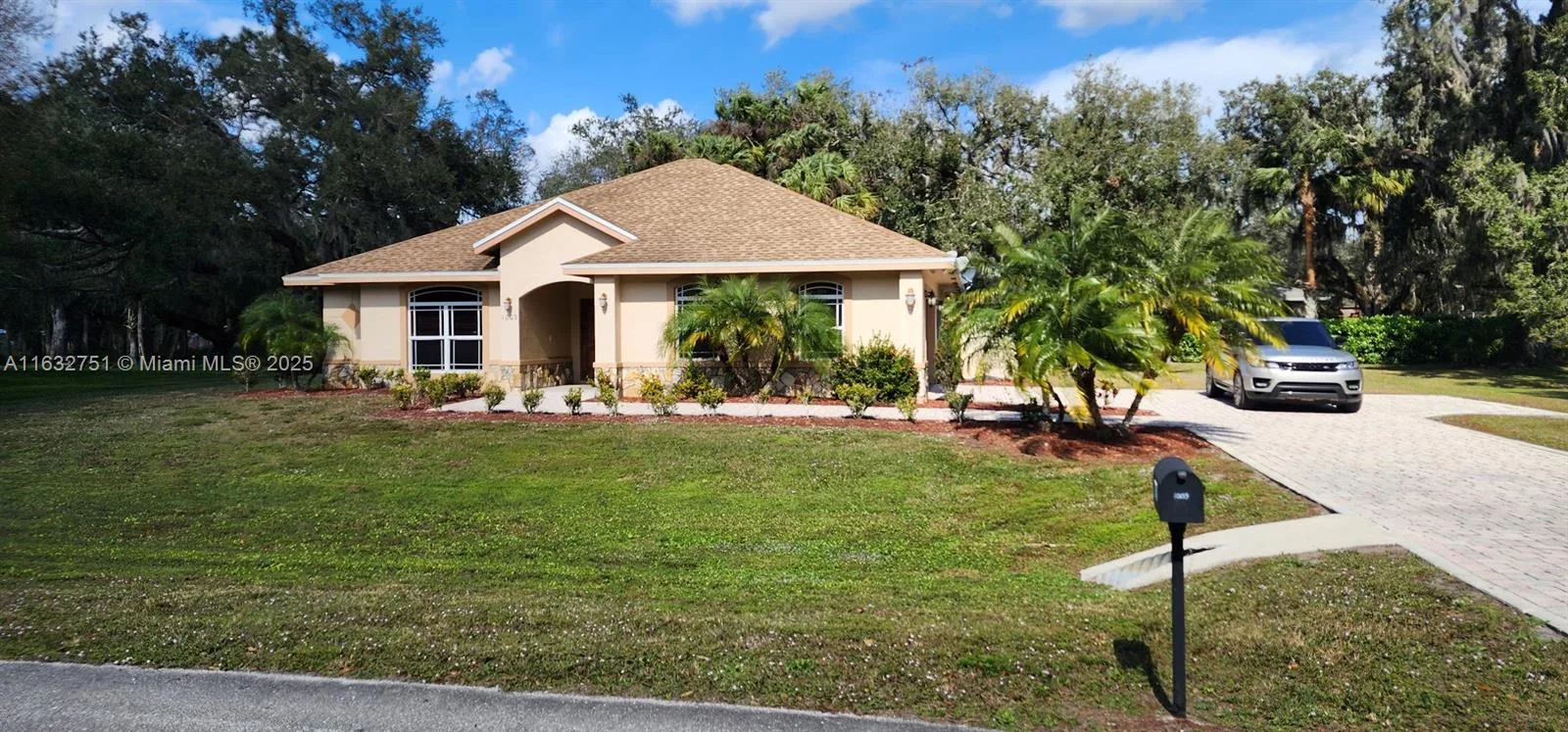1003 SE 11th st., Okeechobee, FL 34974 photo 2