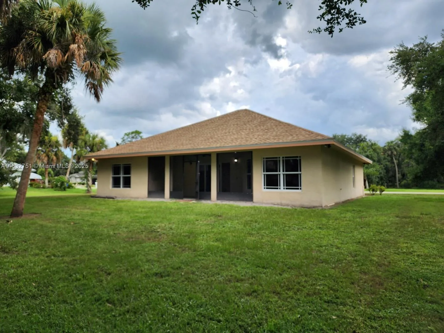 1003 SE 11th st., Okeechobee, FL 34974 photo 5