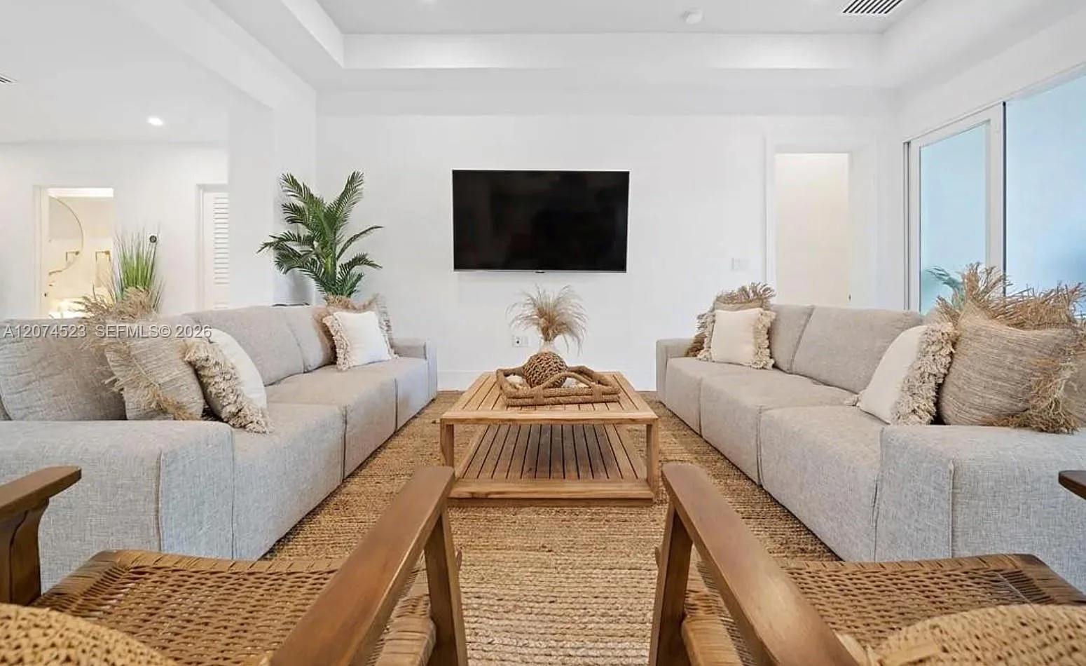 607 SE 6th St, Fort Lauderdale, FL 33301 photo 8