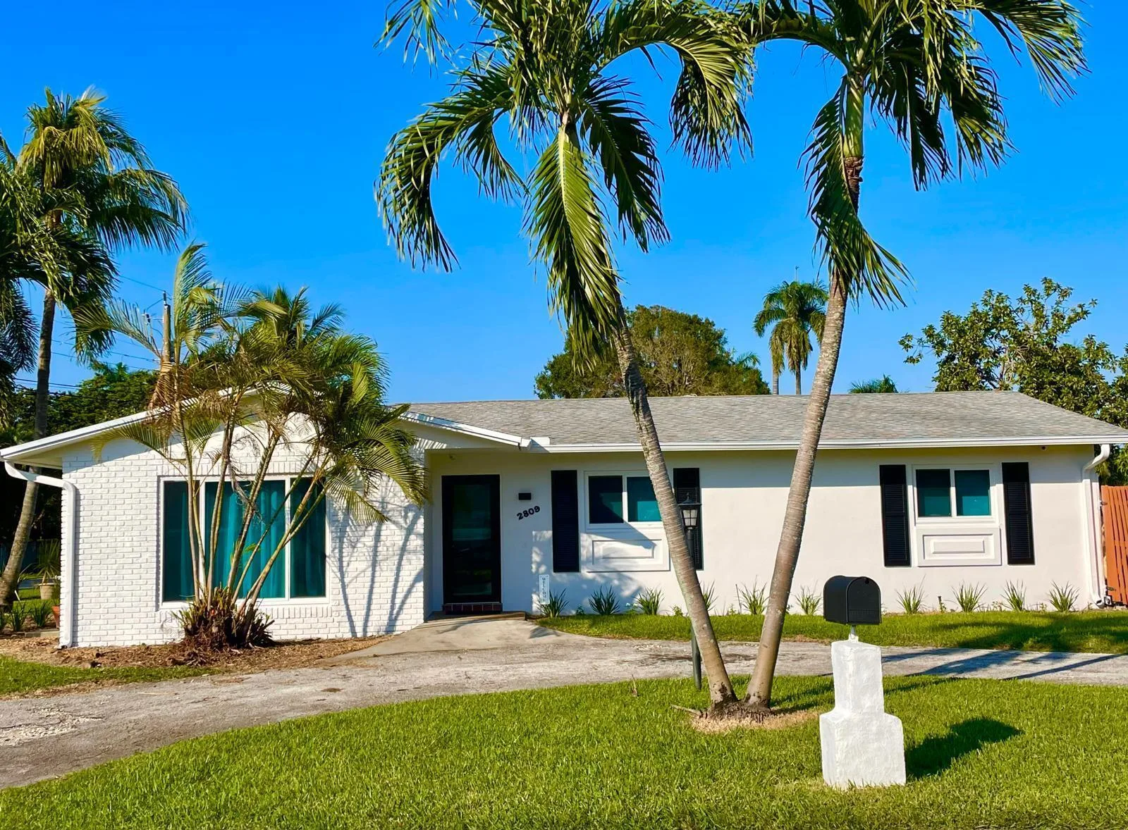 2809 SW 46th Street, Dania Beach, FL 33312