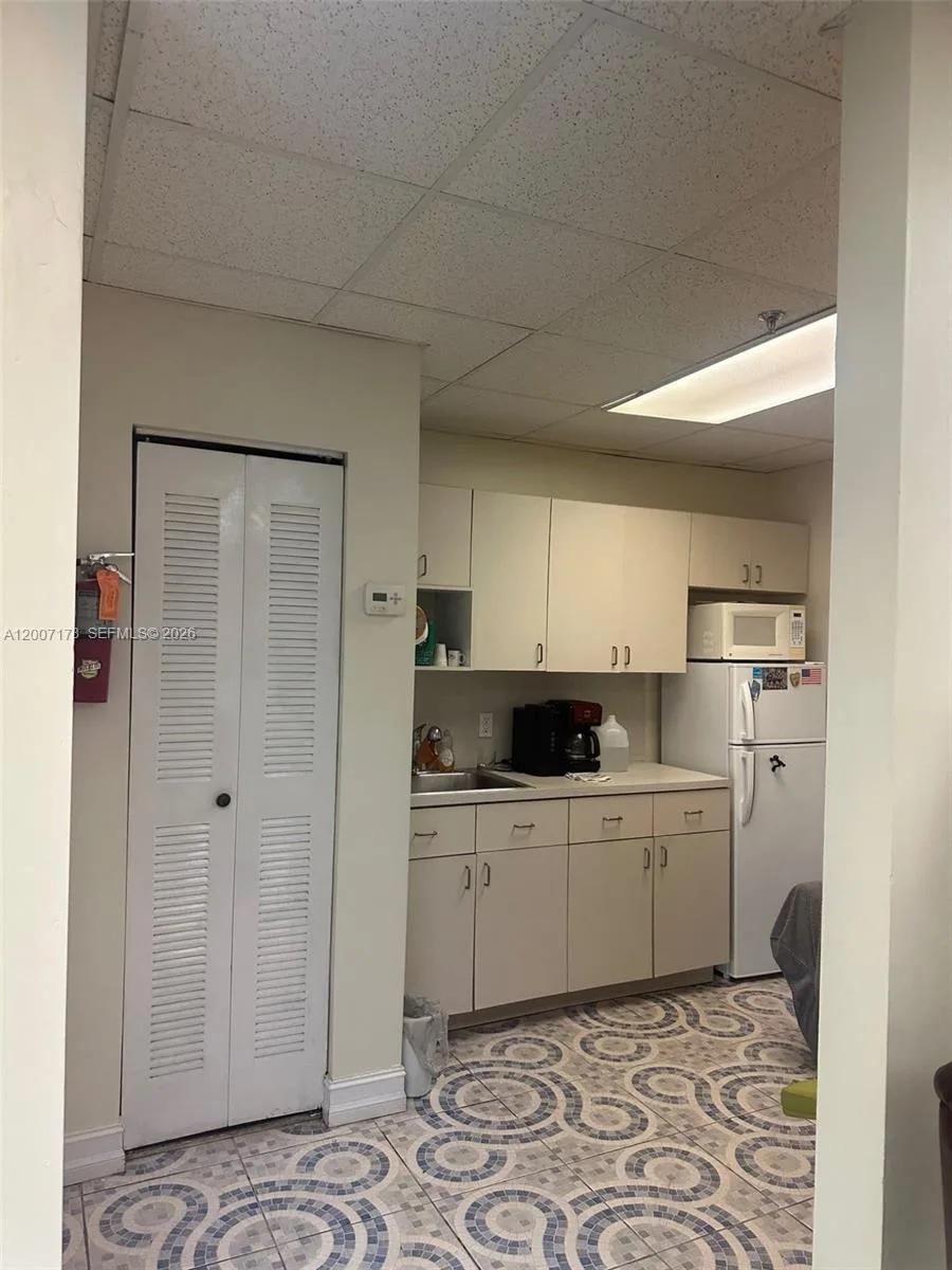 12101 NW 98th Ave, Hialeah Gardens, FL 33018 photo 5