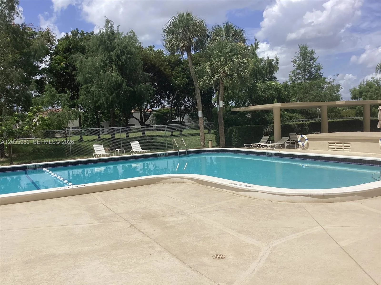 800 NE 195th St # 415, Miami, FL 33179 photo 4