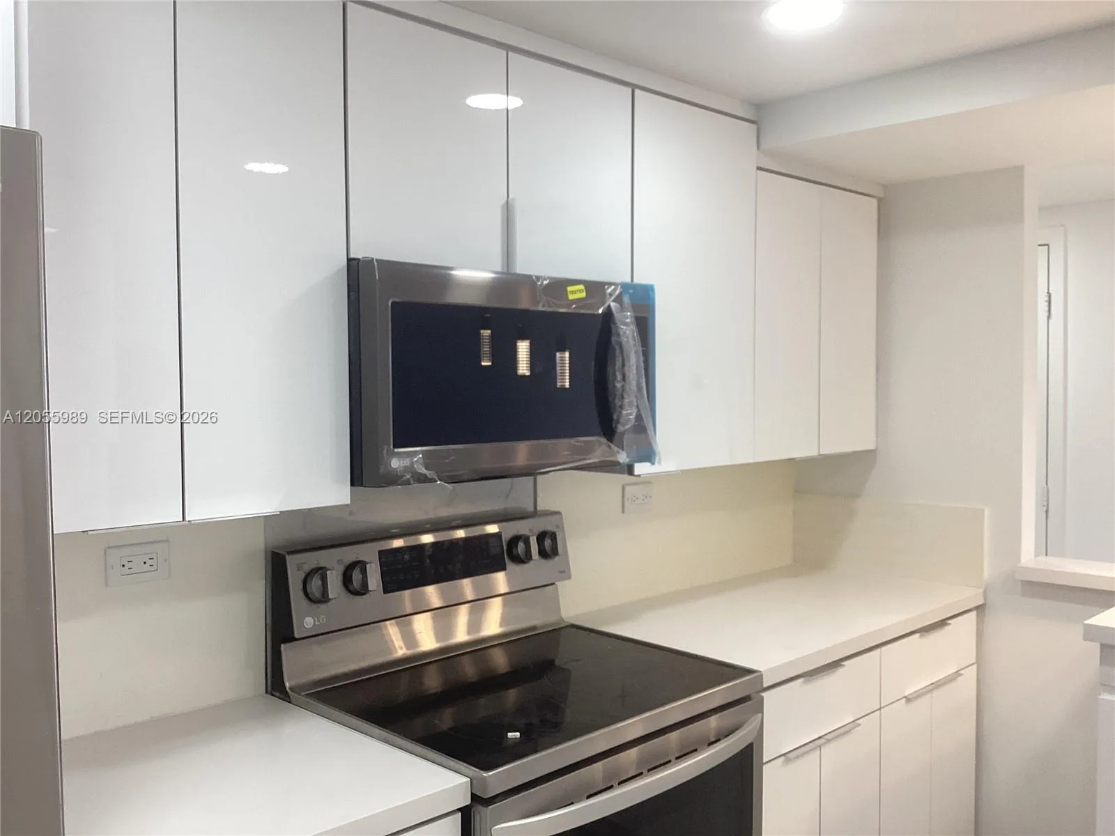 800 NE 195th St # 415, Miami, FL 33179 photo 7