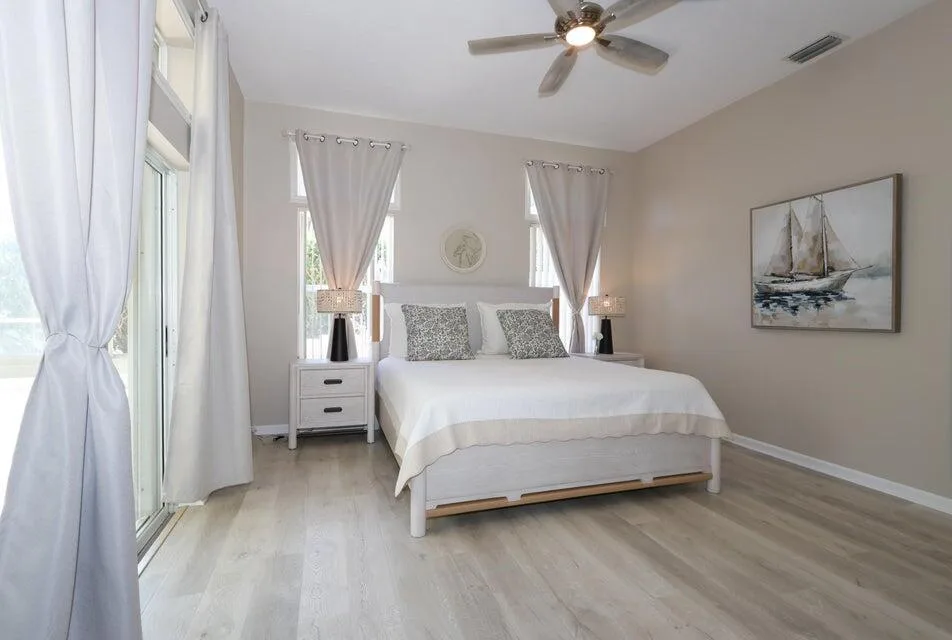 400 Seaside Lane, Juno Beach, FL 33408 photo 11