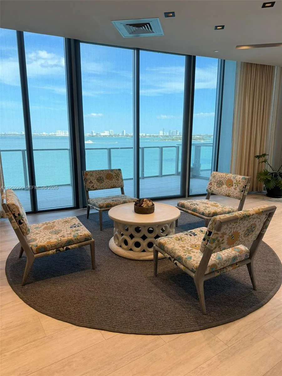 2900 NE 7th Ave # 1205, Miami, FL 33137 photo 3