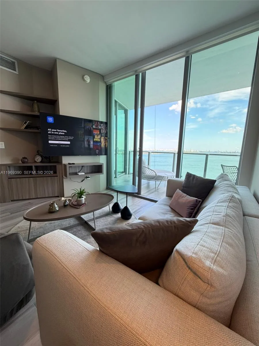2900 NE 7th Ave # 1205, Miami, FL 33137 photo 5