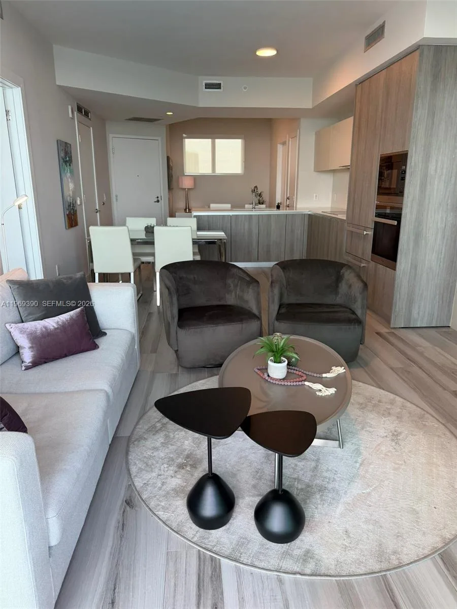 2900 NE 7th Ave # 1205, Miami, FL 33137 photo 6