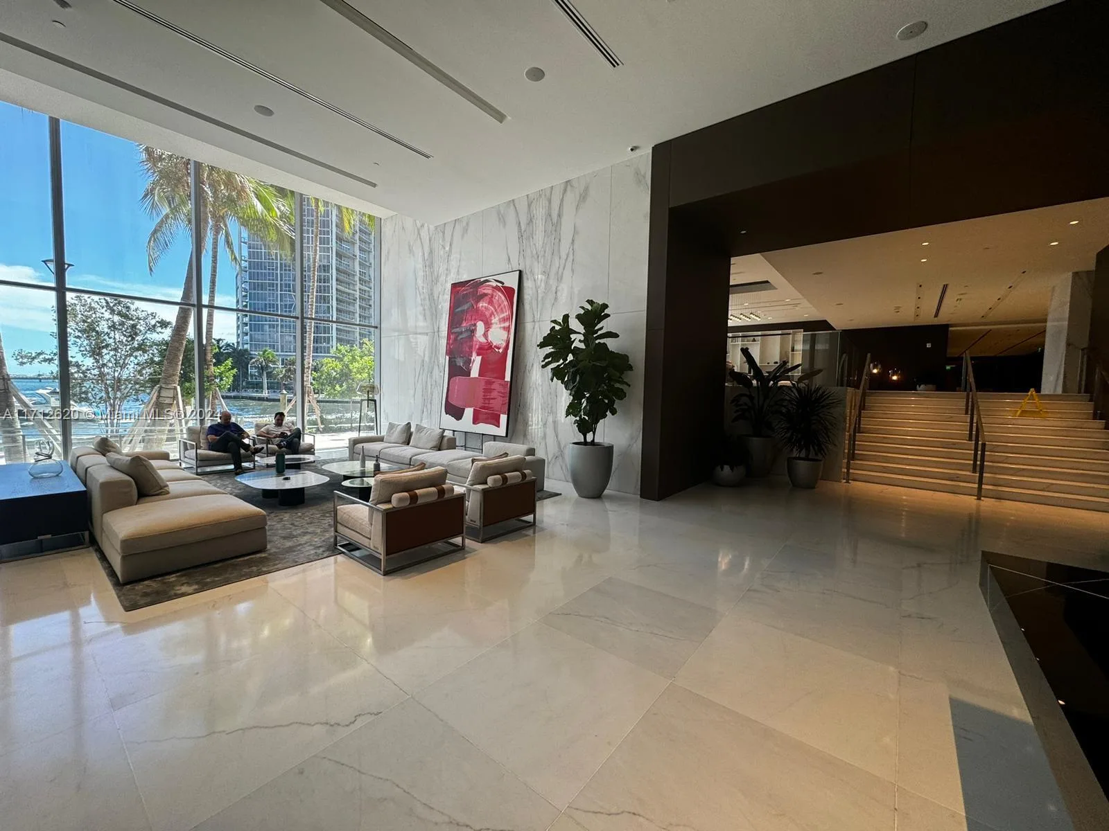 300 Biscayne Boulevard Way # 1806, Miami, FL 33131