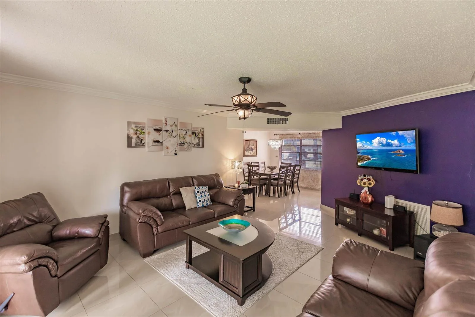 4270 NW 40th Street # 105, Lauderdale Lakes, FL 33319