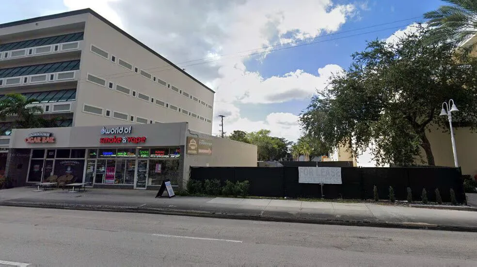 625-631 S Andrews Avenue, Fort Lauderdale, FL 33301 photo 2
