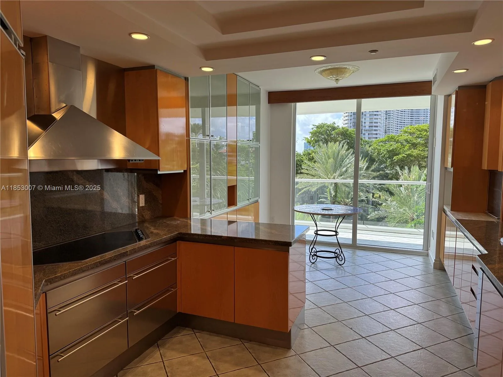 2600 Island Blvd # 505, Aventura, FL 33160 photo 11