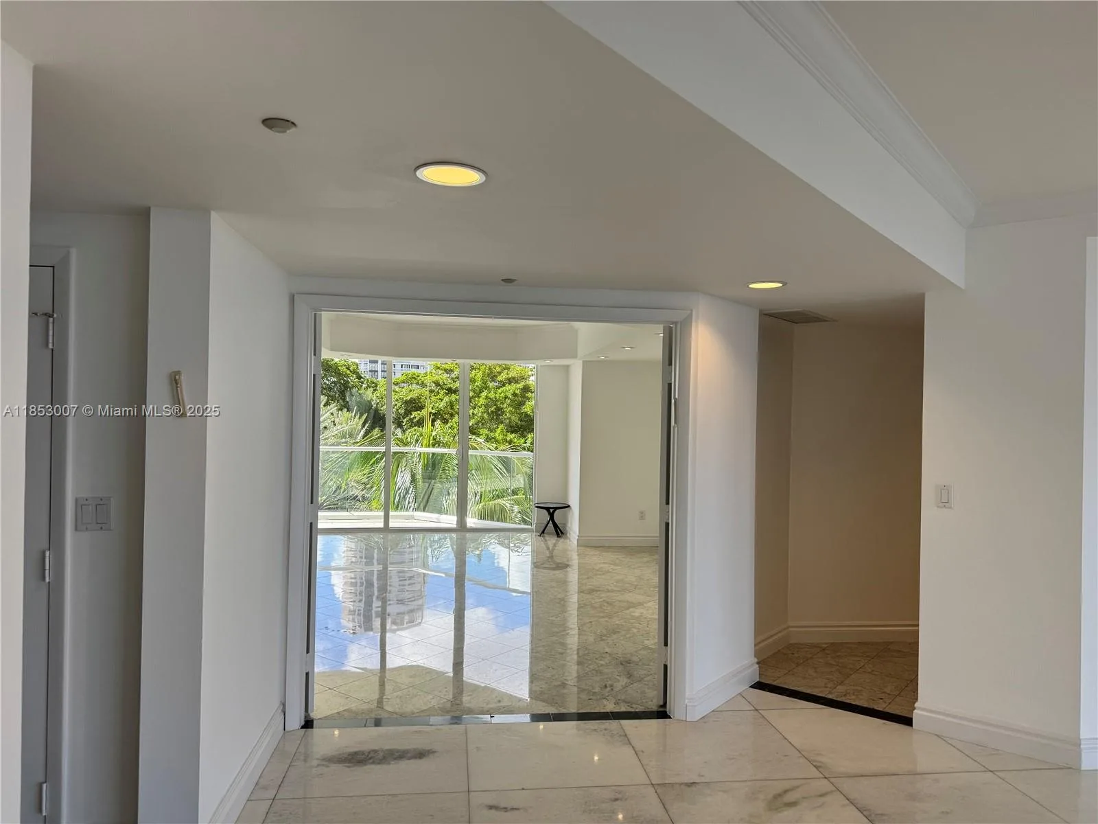 2600 Island Blvd # 505, Aventura, FL 33160 photo 8