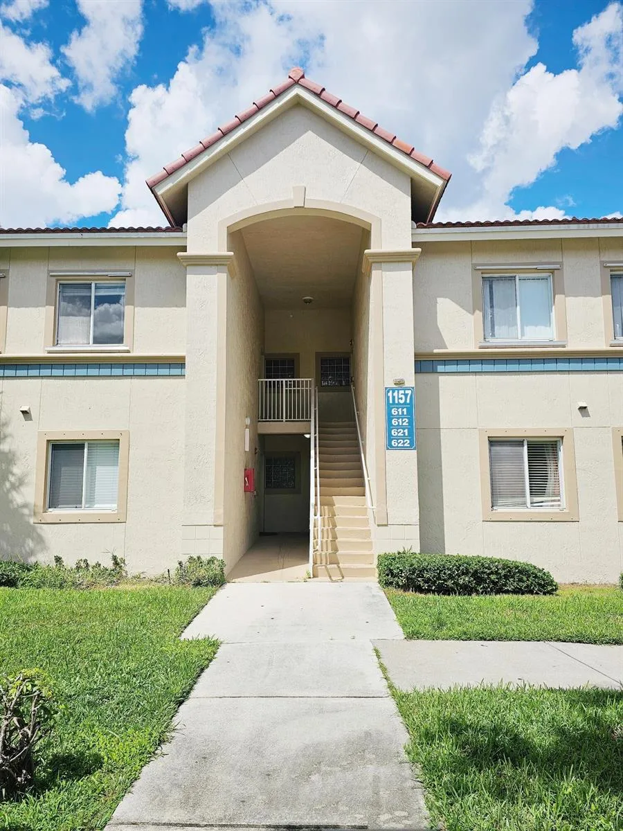 1157 Golden Lakes Boulevard # 621, West Palm Beach, FL 33411