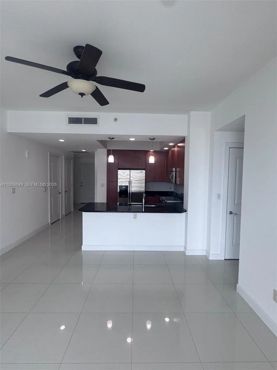 315 NE 3rd Ave # 1905, Fort Lauderdale, FL 33301 photo 4