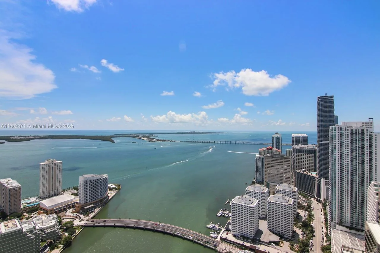 495 Brickell Ave # 5609, Miami, FL 33131