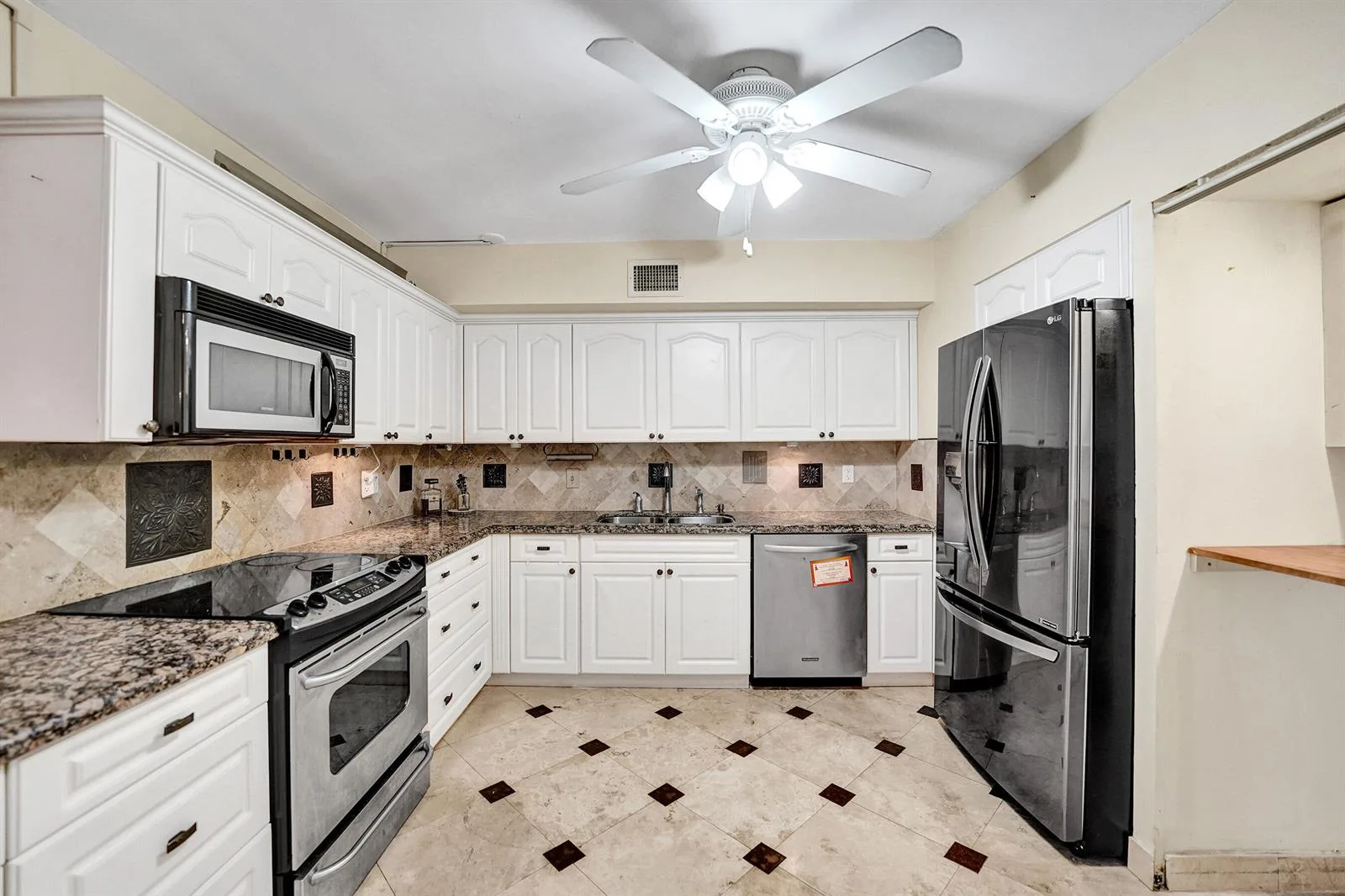 2802 N 46th Avenue # B620, Hollywood, FL 33021 photo 13