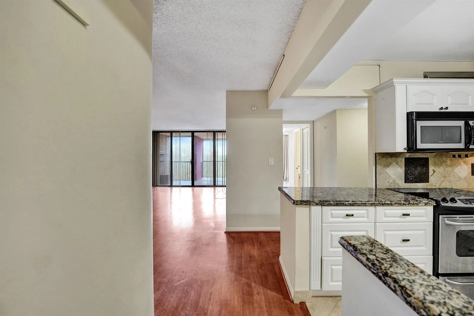 2802 N 46th Avenue # B620, Hollywood, FL 33021 photo 9