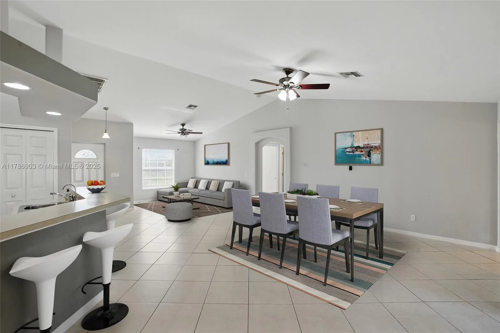 3540 NE 20th place, Cape Coral, FL 33909 photo 4