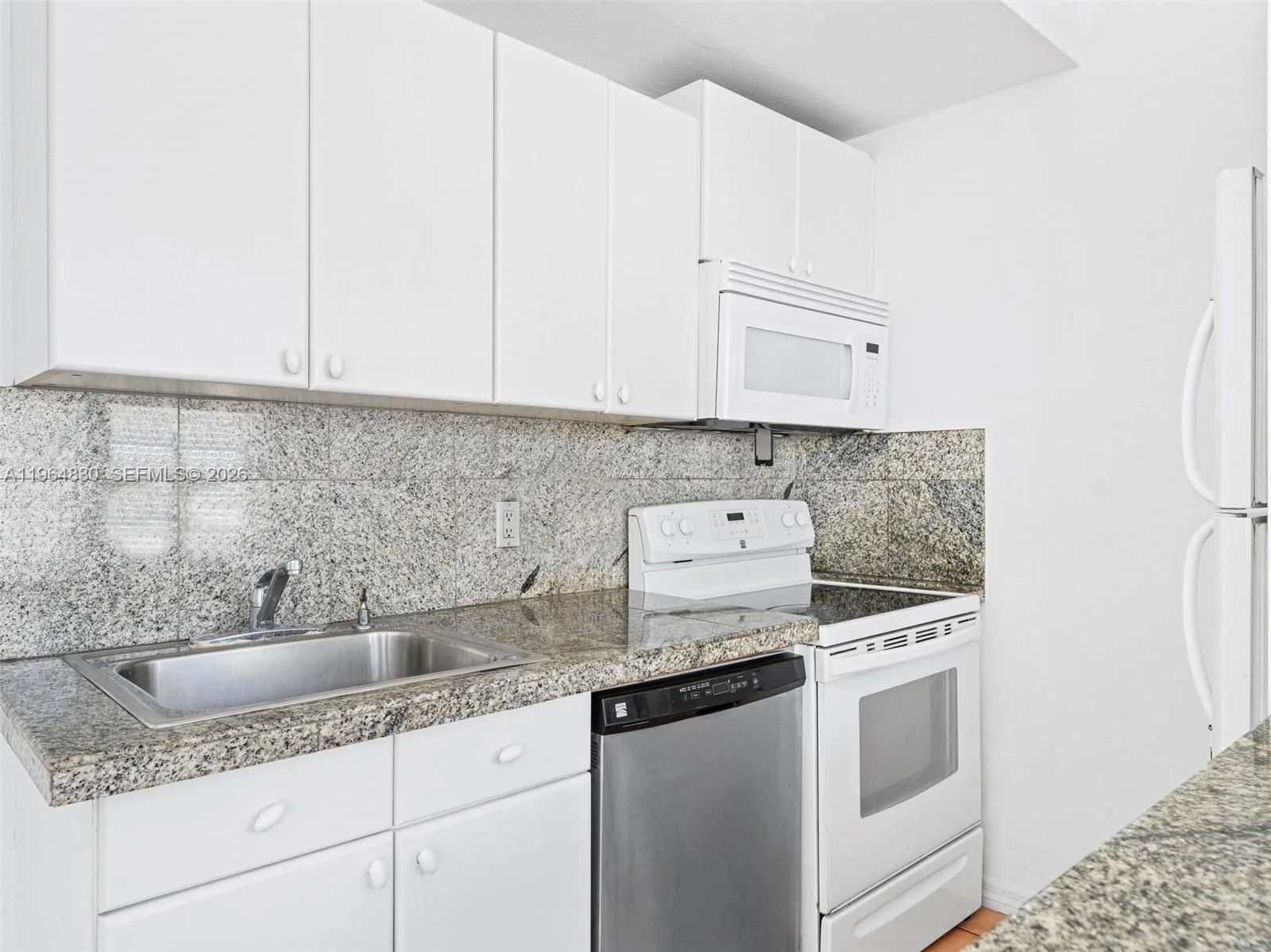 1027 Pennsylvania Ave # 206, Miami Beach, FL 33139 photo 7
