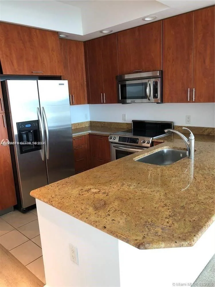 315 NE 3rd Ave # 2009, Fort Lauderdale, FL 33301 photo 3